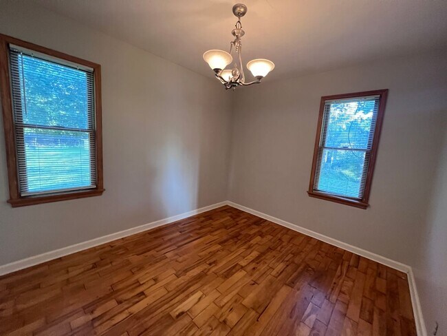 Building Photo - Adorable home in Ada!