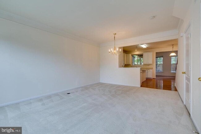 Building Photo - 13129 Park Crescent Cir
