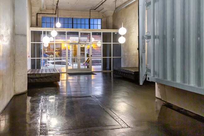 Building Photo - 1855 Industrial St