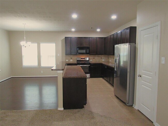 Building Photo - 17222 Hannah Oaks Ln