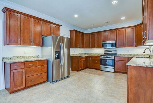 Building Photo - CHICKS BEACH CONDO FOR RENT - VIRGINIA BEACH!