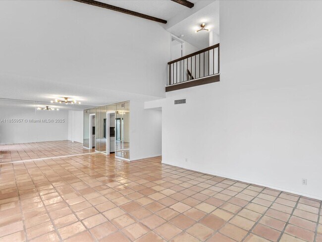 Building Photo - 203 Bonnie Brae Way