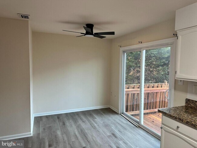 Building Photo - 5235 Walney Rd