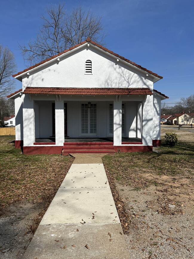 Building Photo - 108 Norris Cir