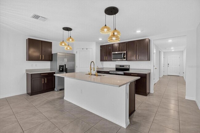 Building Photo - 3084 Living Coral St