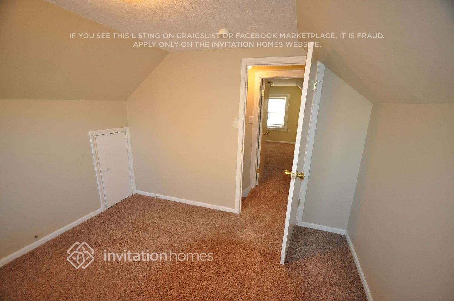 Building Photo - 10714 S Kedzie Ave