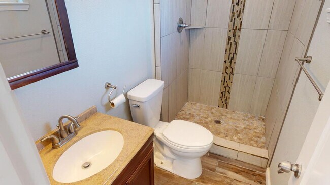 Building Photo - 3206 Thunder Rd