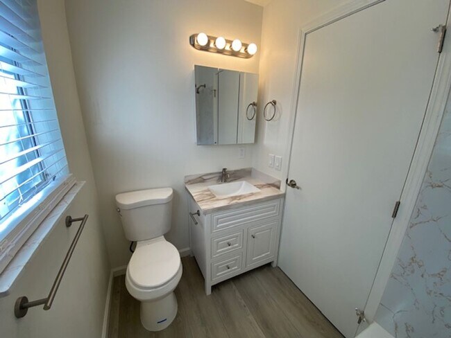 Building Photo - 284-286 Junipero