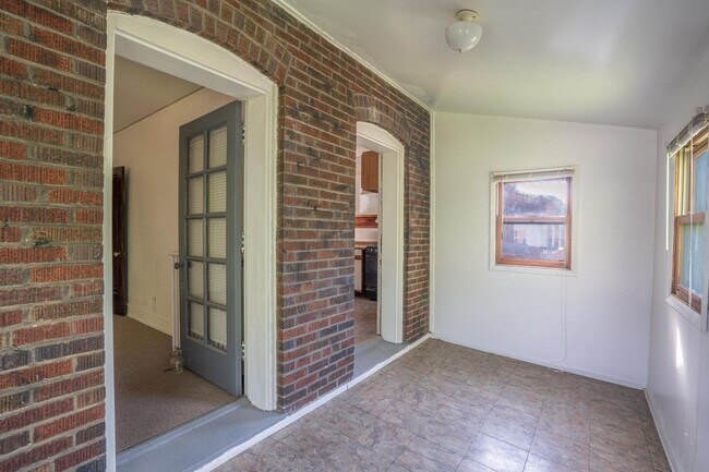 Building Photo - 4641 Penrose St
