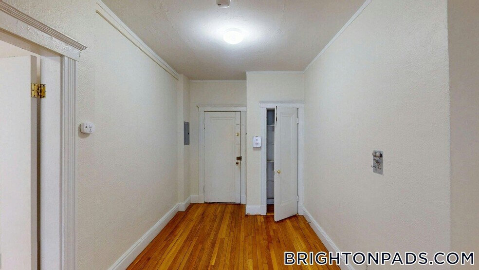 Building Photo - 1800 Commonwealth Ave