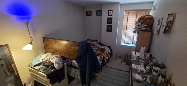 Building Photo - 950 Massachusetts Ave