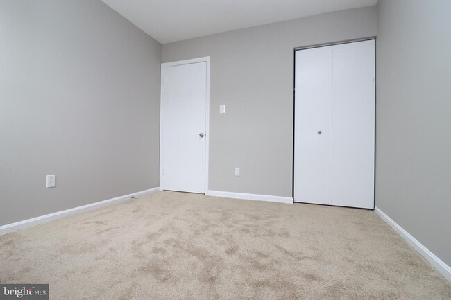 Building Photo - 1045 Brixton Ct