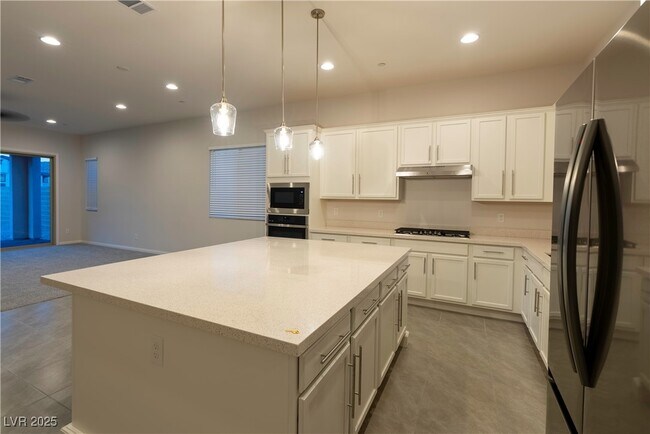 Building Photo - 11658 Hatchling Ave