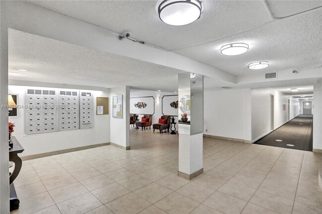 Building Photo - 6500 Cypress Rd