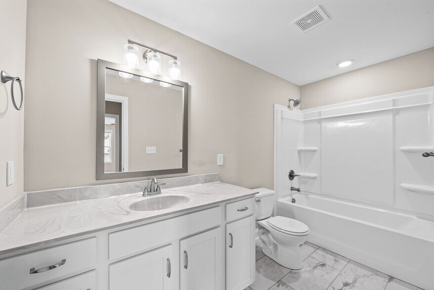 Building Photo - 835 Karmaflux Way