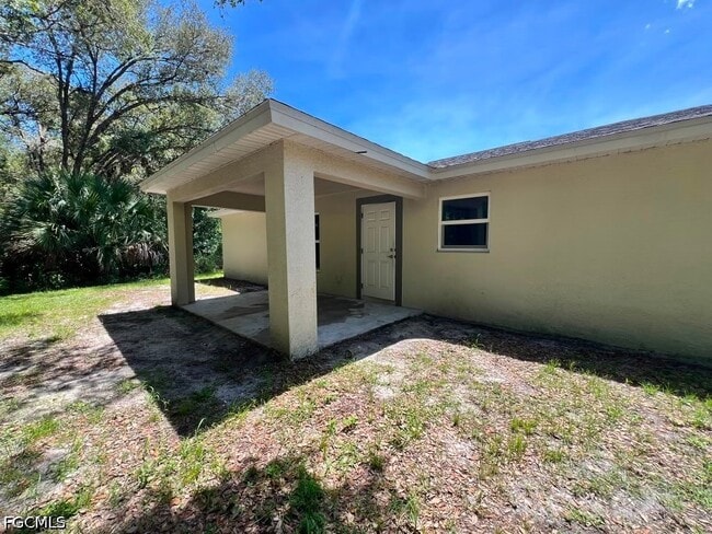 Building Photo - 1173 E Benbow Cir