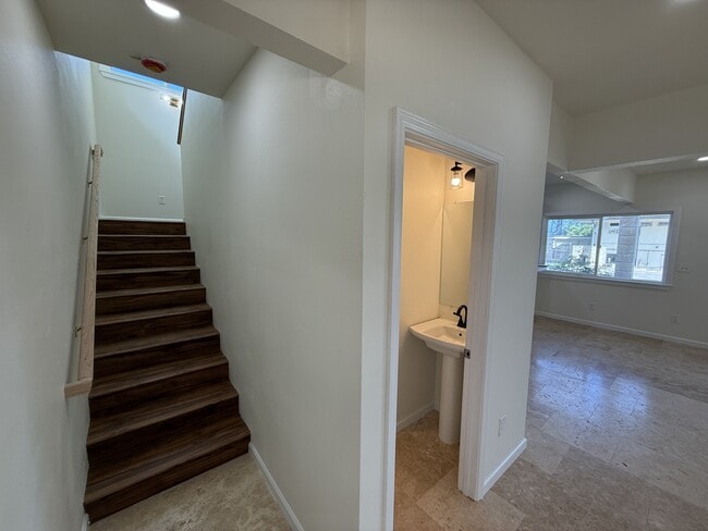 Building Photo - 51-476-476 Lihimauna Rd