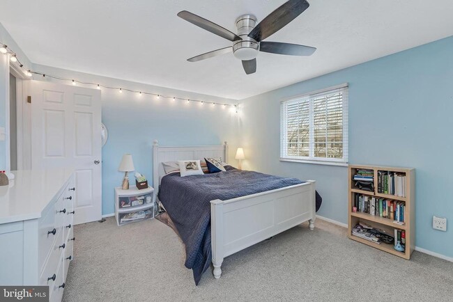 Building Photo - 12918 Framingham Ct