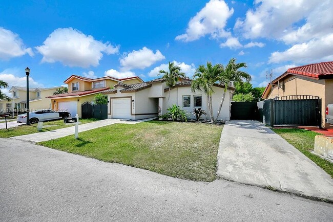 Building Photo - 8574 SW 211th Terrace