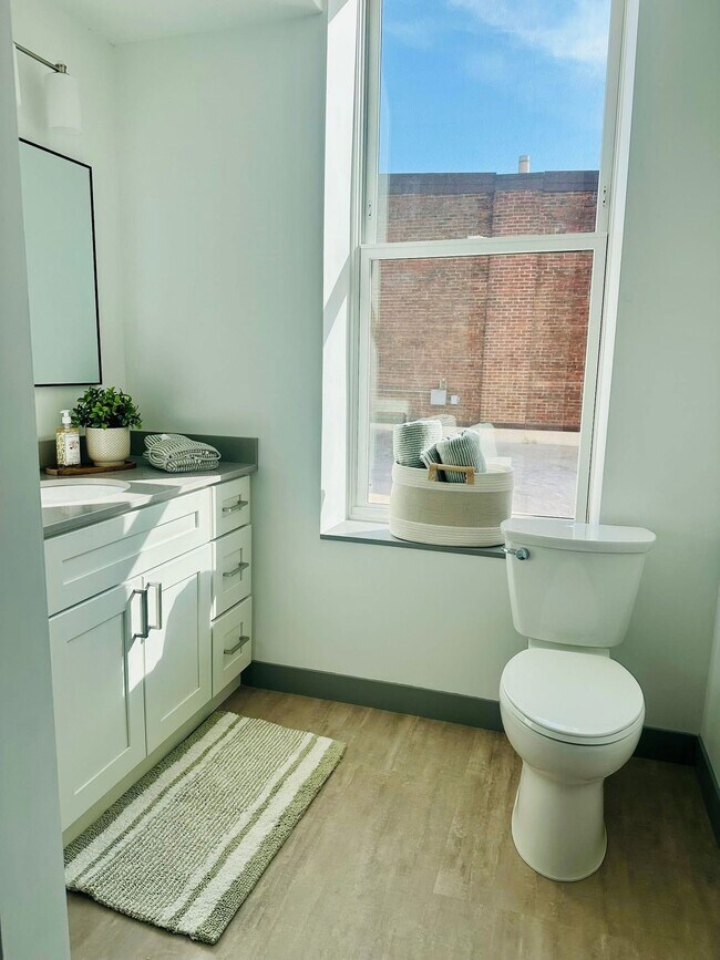 Building Photo - One Bedroom Unit at The Bank - Red Wing