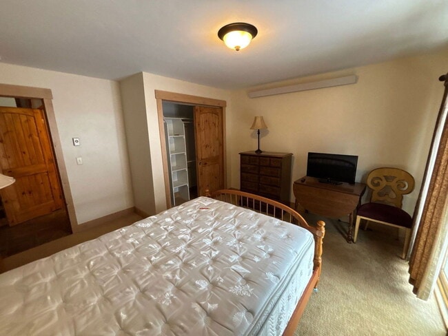 Building Photo - 23015 Schussmark Trail