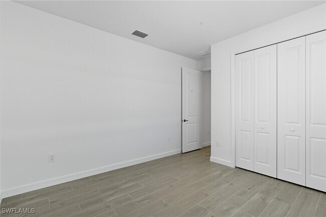 Building Photo - 44481 Mesquite Ln