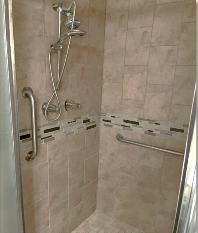 Building Photo - 4700 Natick Ave