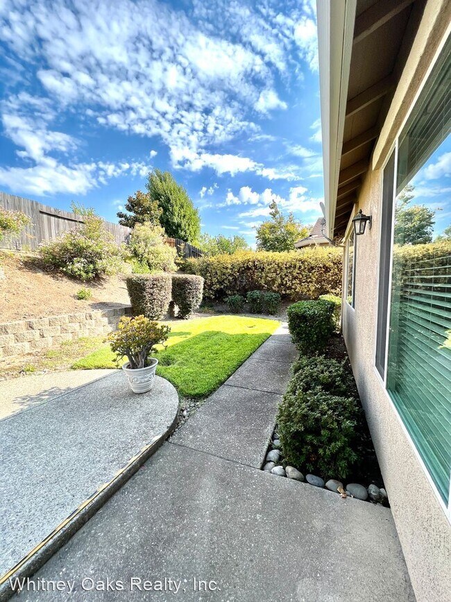 Building Photo - 2 br, 2 bath House - 3779 Coldwater Drive