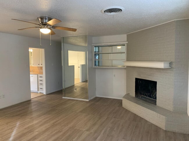 Building Photo - 4316 58th St