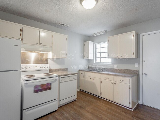 Primary Photo - 125 Swafford Rd