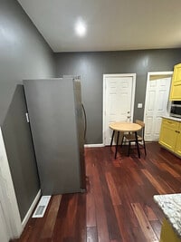 Building Photo - 42 N 19th St