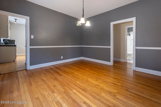 Building Photo - 505 Oxford Pl