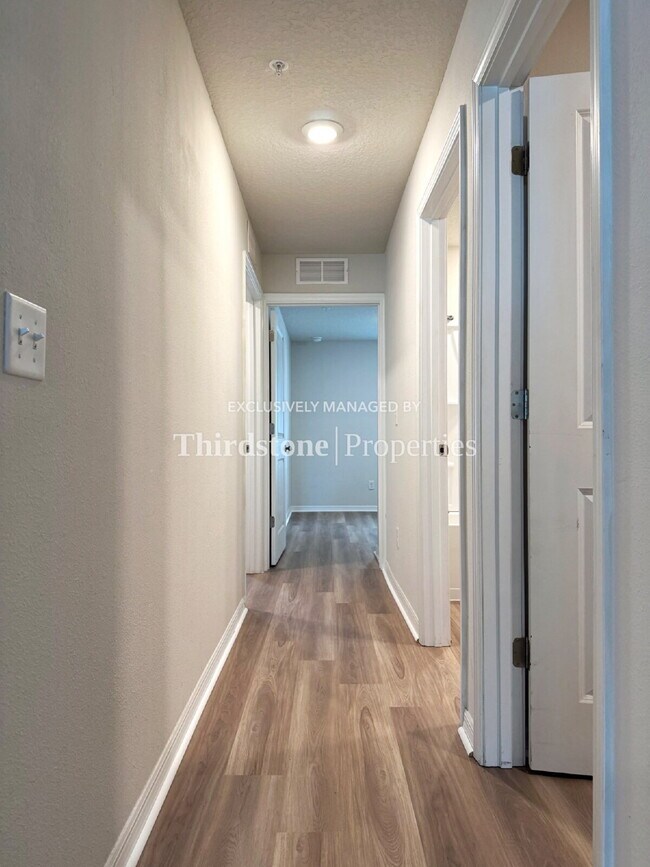 Building Photo - 6522 Sweetbay Ln
