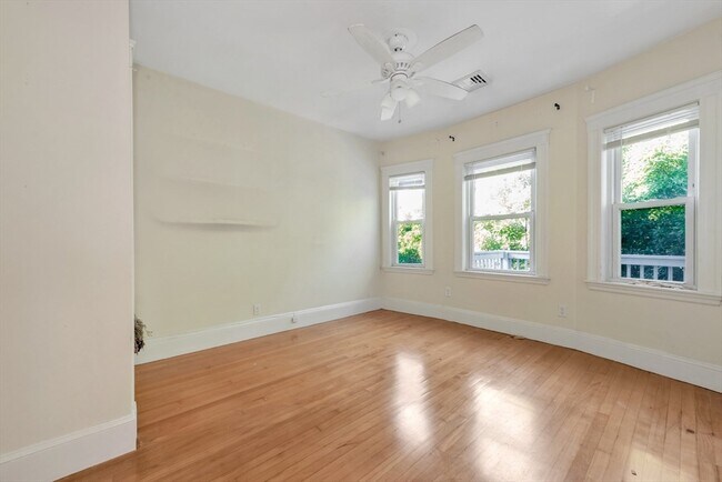 Building Photo - 299-301 Alewife Brook Pkwy