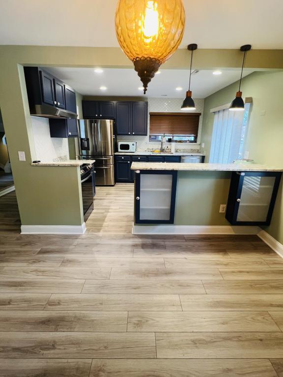 Building Photo - 1002 Timber Creek Dr
