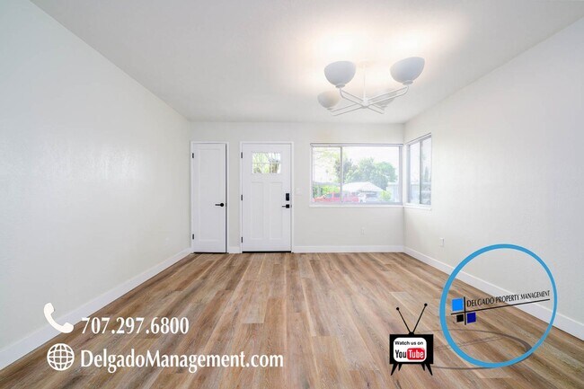 Building Photo - Napa newly remodeled 3 bedroom home!