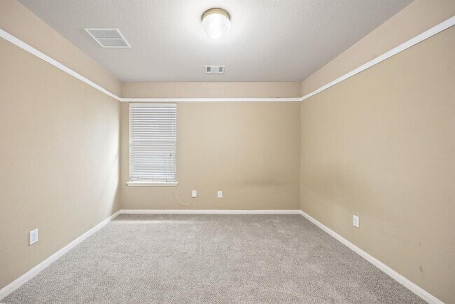 Building Photo - 2708 Granite Creek Dr