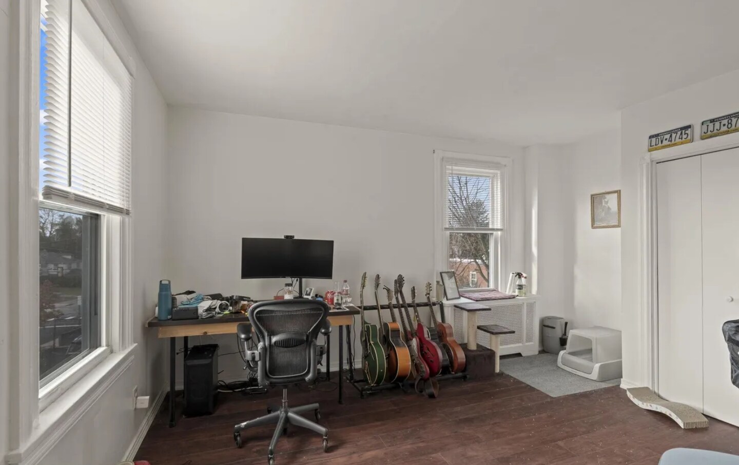 Building Photo - 114 Cadwalader Ave