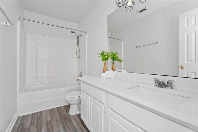 Building Photo - 7322 Foxbrook Dr