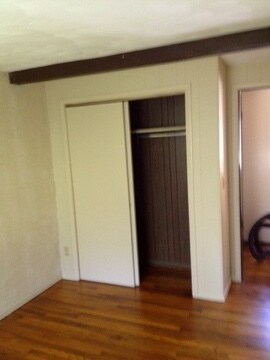 Building Photo - 23 Denlar Dr