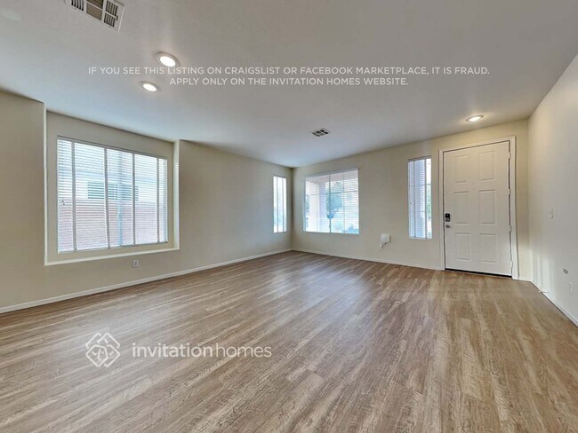 Building Photo - 2531 Parasail Point Ave