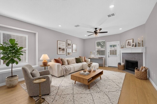 Building Photo - 14525 Eaglemont Dr