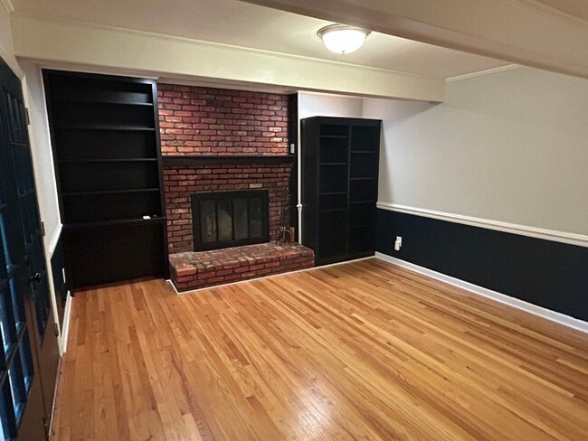 Building Photo - 5 Bed | 3.5 Bath House in Raleigh