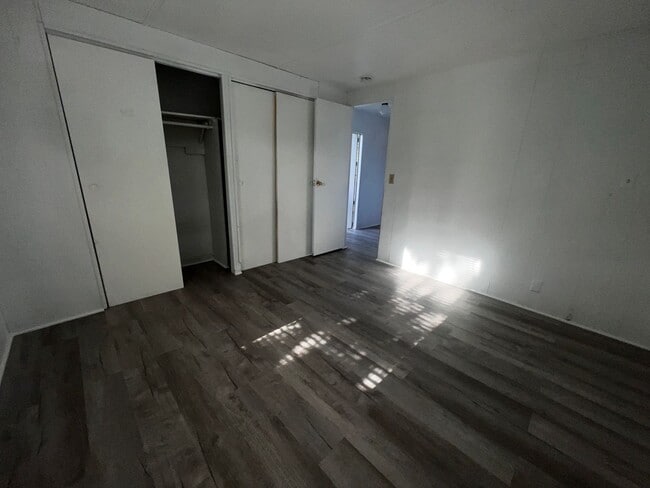 Building Photo - 1125 S Christiana Ave