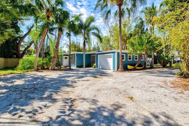 Building Photo - 3663 Egerton Cir