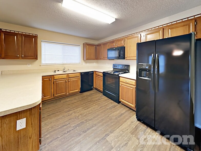 Building Photo - 7321 Indiana Ave