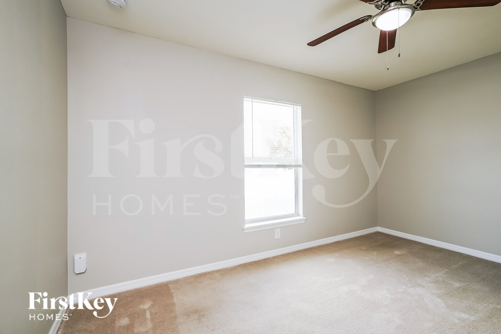 Building Photo - 3229 NW 1st Ave