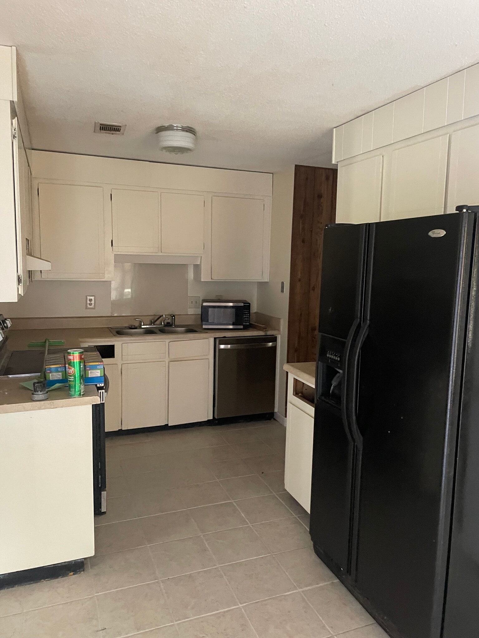 Building Photo - 106 Henry St