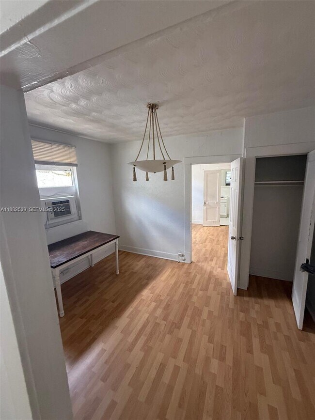 Building Photo - 5 N Federal Hwy