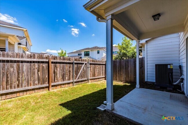 Building Photo - 496 Fieldwood Dr